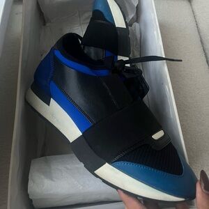 Balenciaga runners